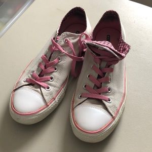 Ladies Converse All⭐️Star Sneakers - SZ 10